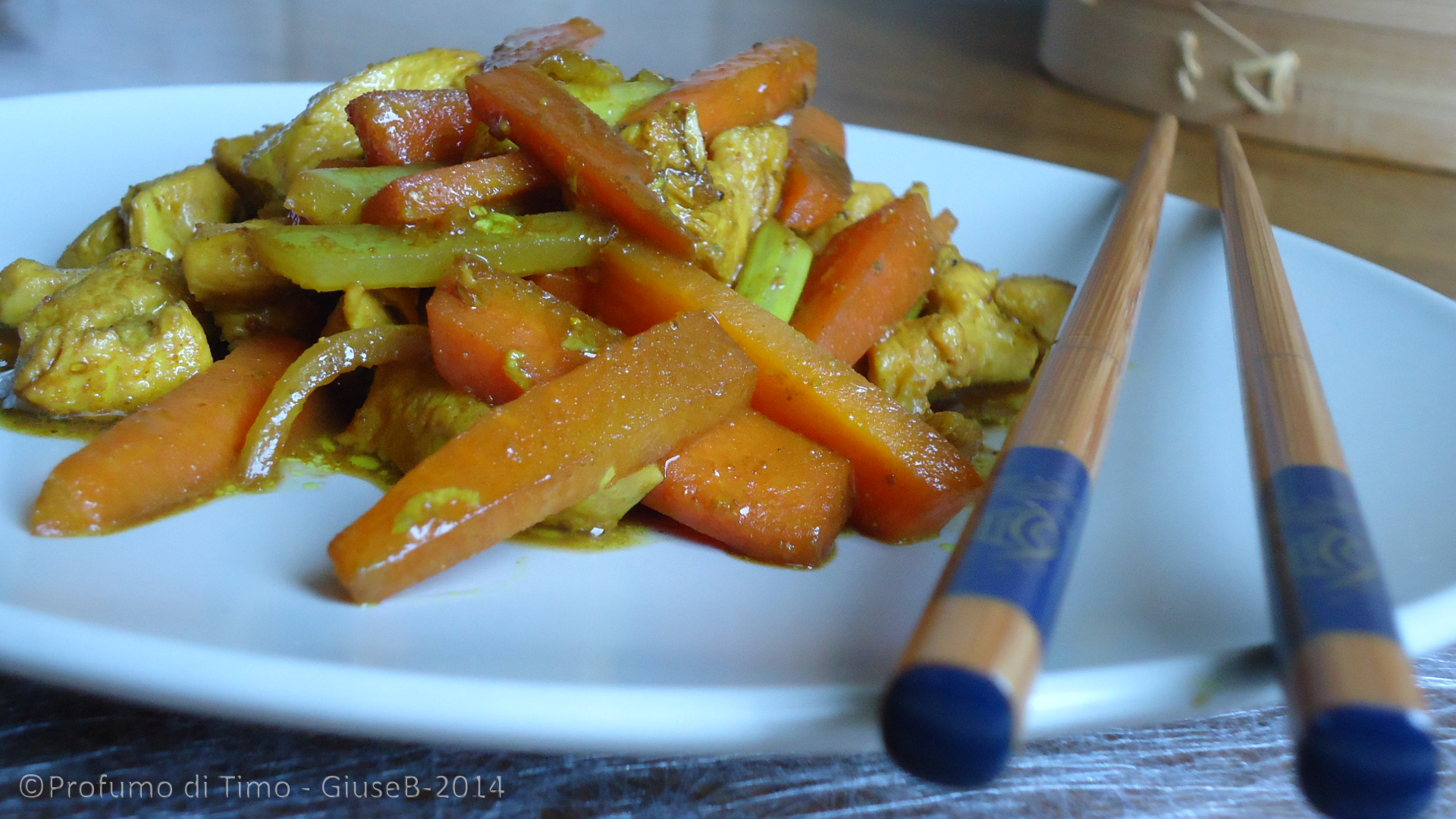 pollo al curry  con carote sedano e salsa di soia 2