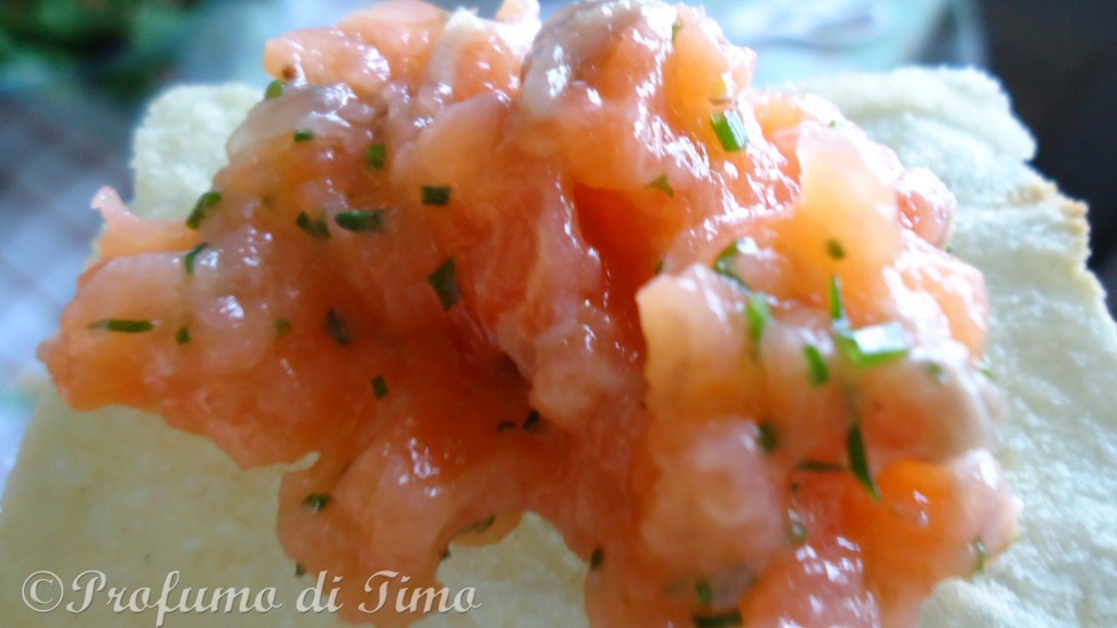 carpaccio di salmone con erba cipollina ginger (5)