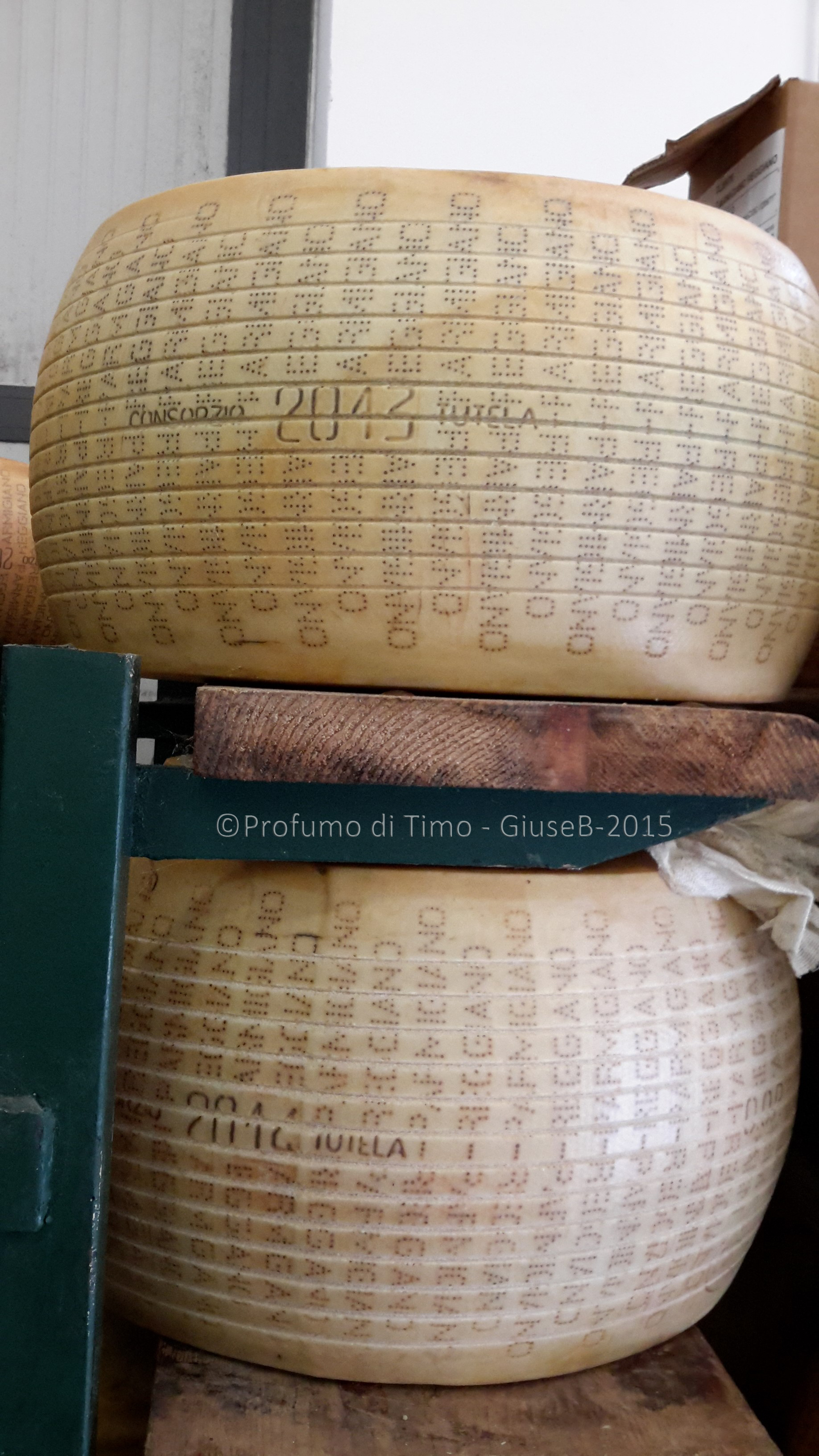 Parmigiano Reggiano Caseificio Sociale Coduro Mezzano di 2@ categoria