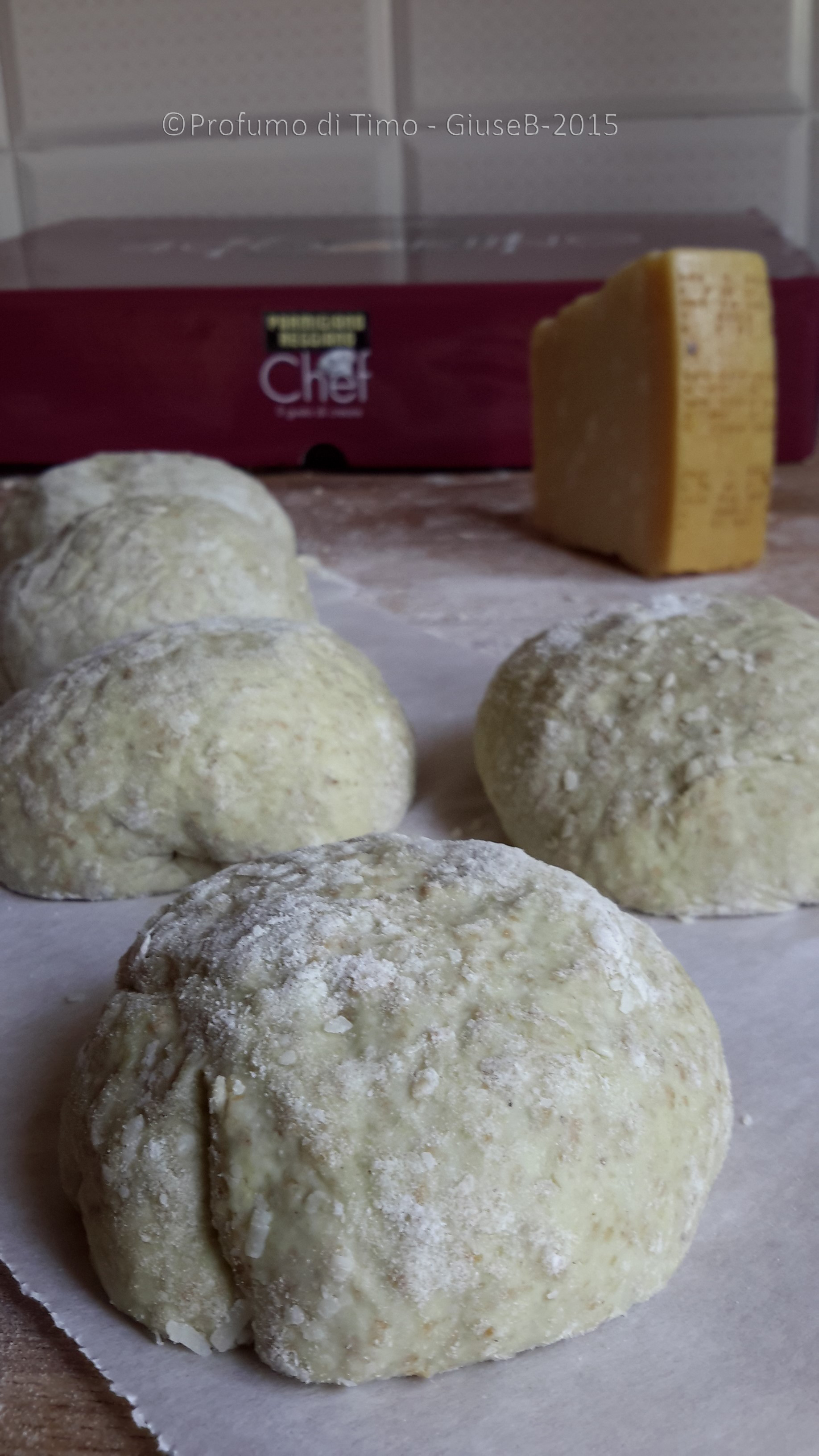 panini centrifugato di sedano e parmigiano reggiano  #PRChef2015 (7.) copia